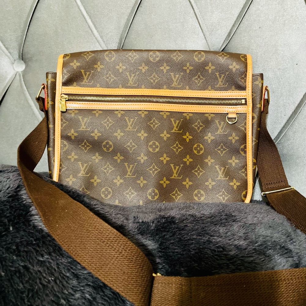 Louis Vuitton Monogram Canvas Bosphore PM (Authentic Pre-Owned) M40105